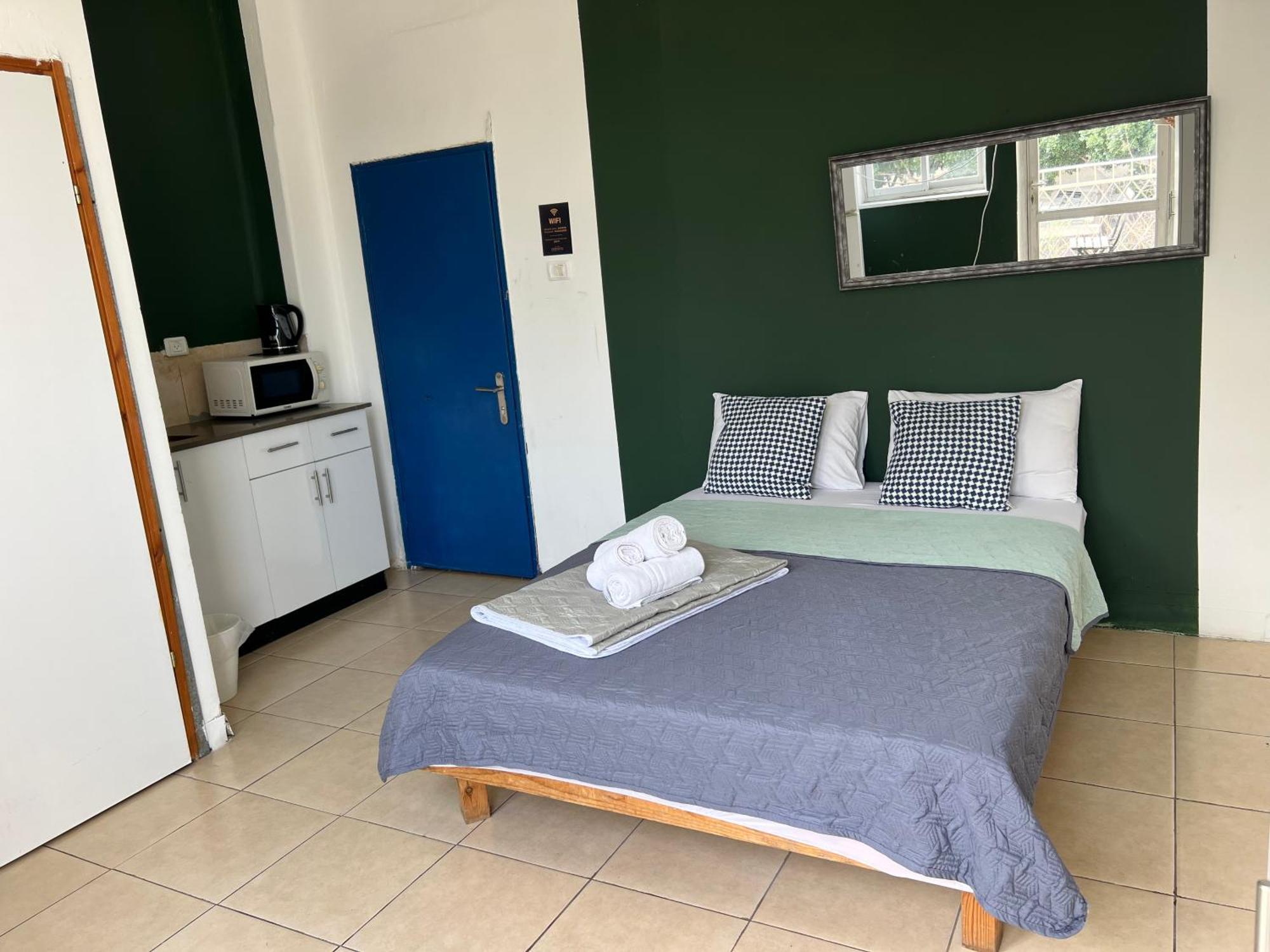 Godson Down Town Hotell Haifa Exteriör bild