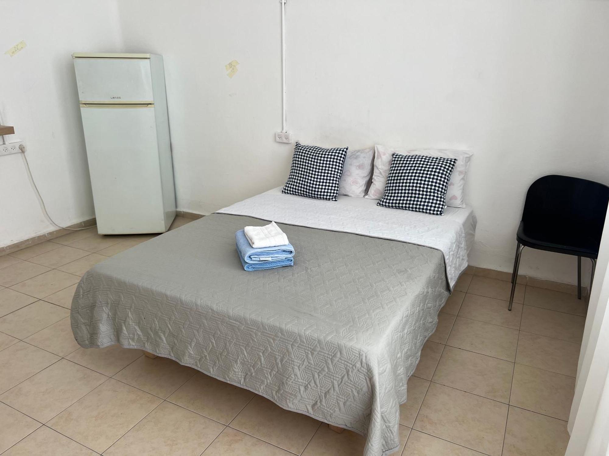 Godson Down Town Hotell Haifa Exteriör bild